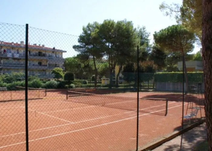 Apartament Flat With Terrace Overlooking The Pool