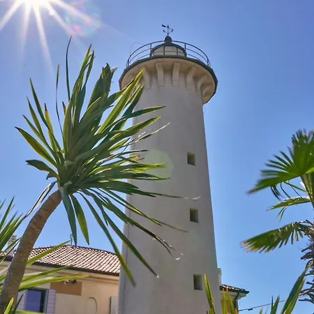 Apartament Flat With Terrace Overlooking The Pool Bibione